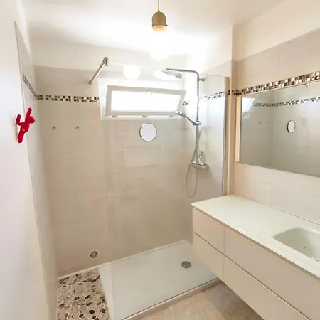 Apartment Of 62 M2 With Sea View